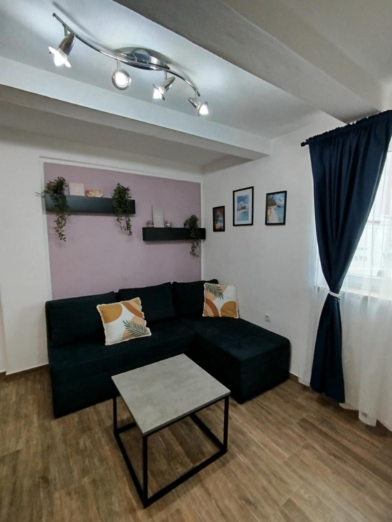Apartment Jazbina 普拉 外观 照片